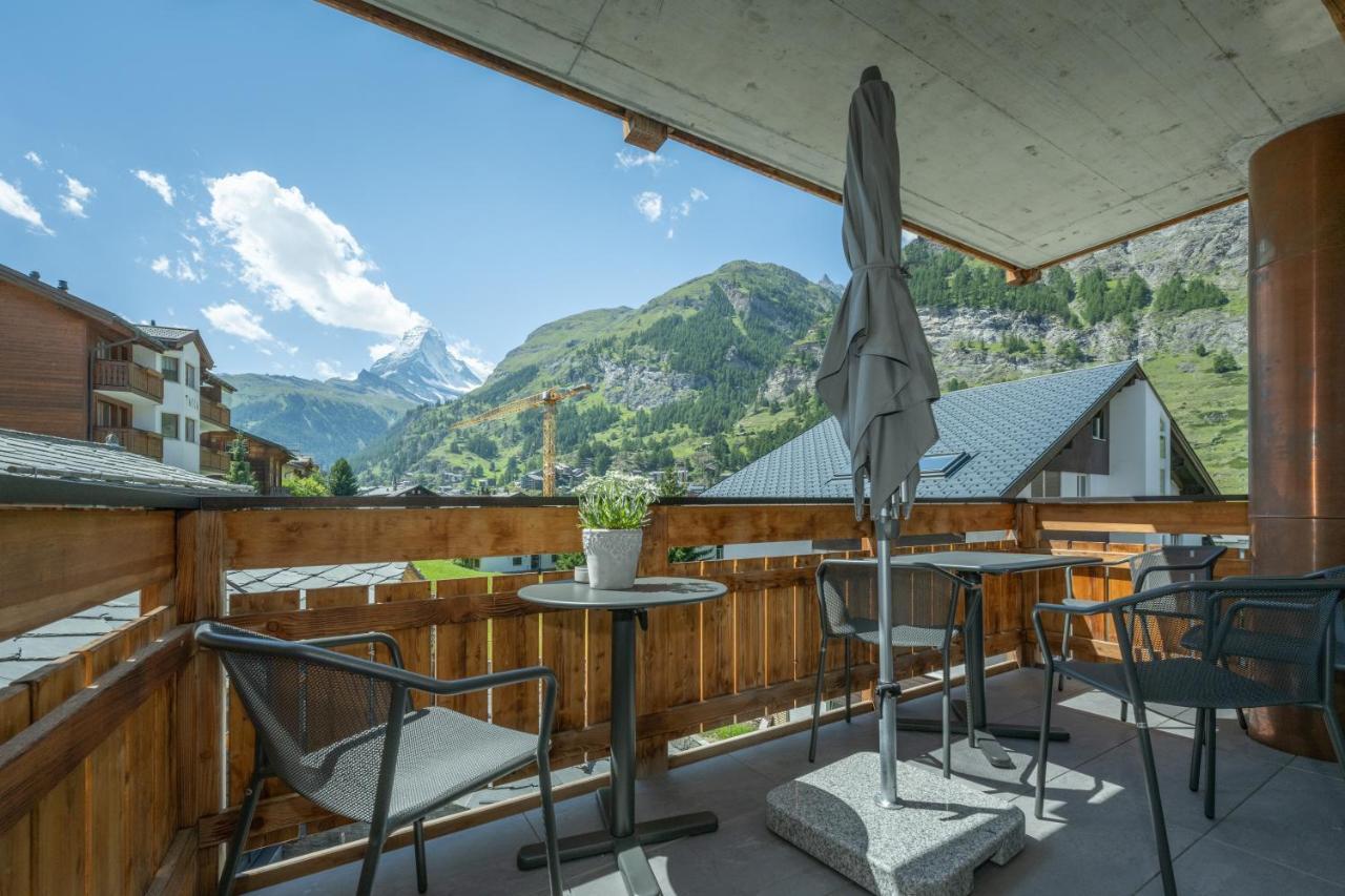 Luxury Residence Colosseo Zermatt Exterior photo