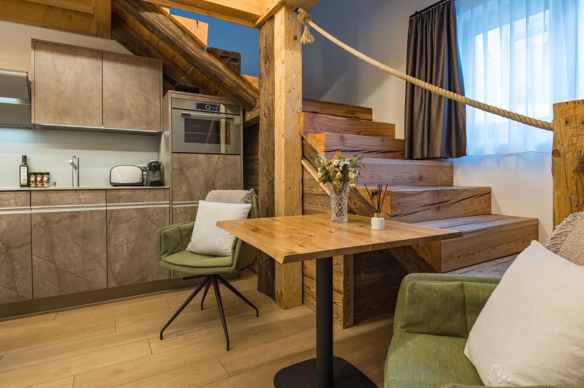 Luxury Residence Colosseo Zermatt Exterior photo
