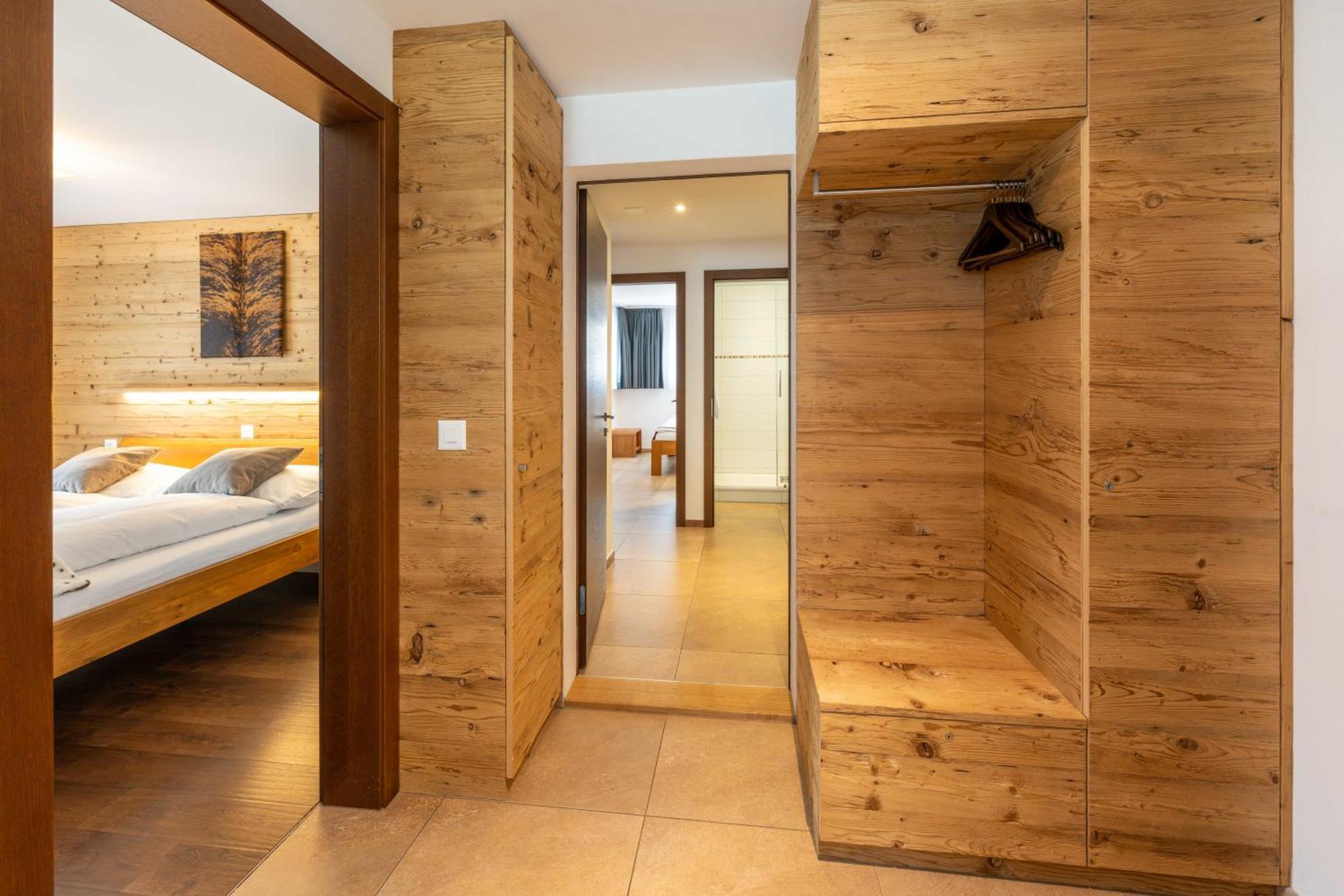 Luxury Residence Colosseo Zermatt Room photo