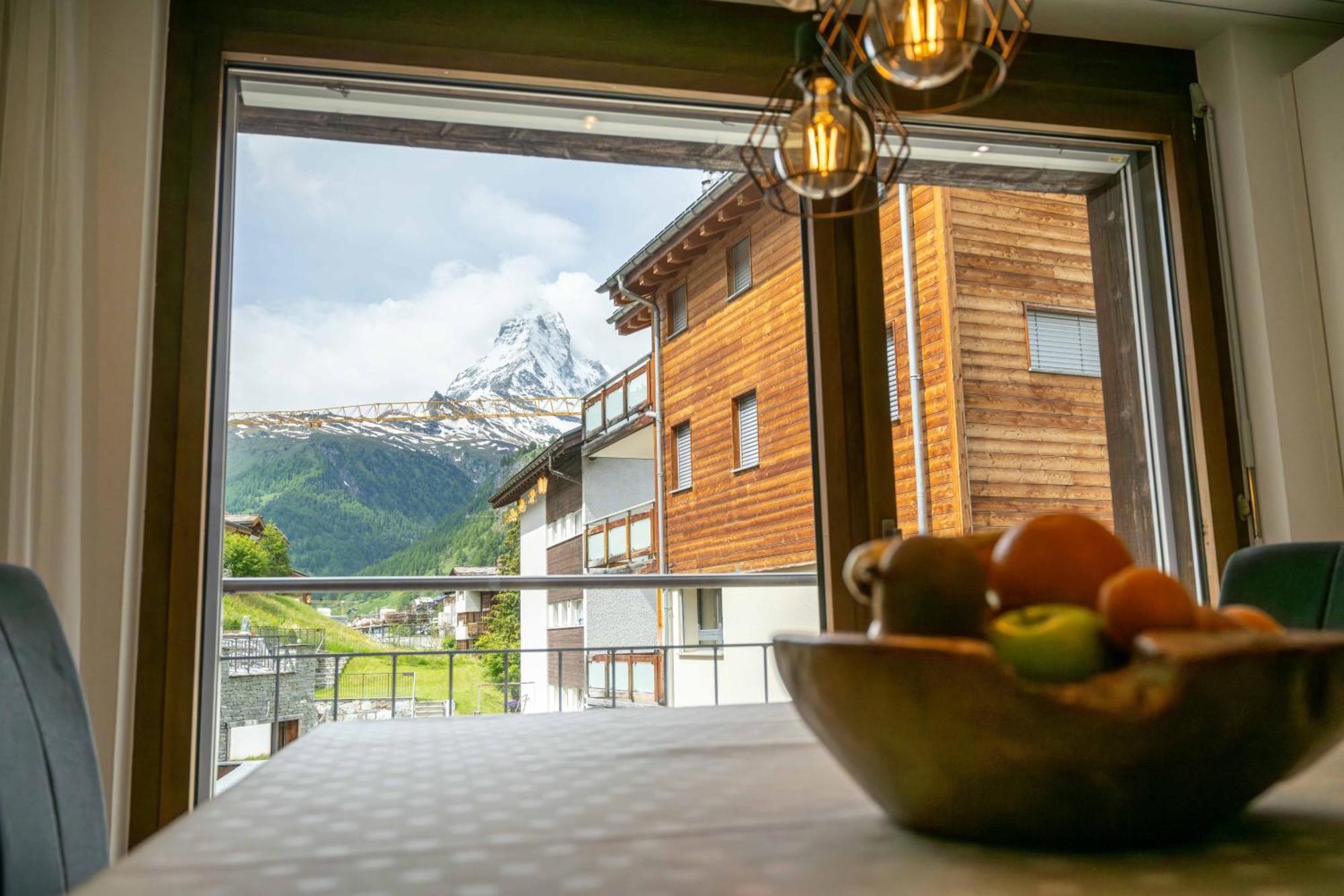 Luxury Residence Colosseo Zermatt Exterior photo